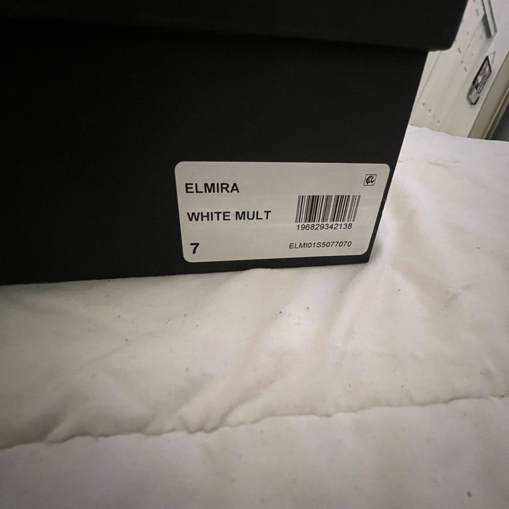 Betsey Johnson Floral Heels with Lime Ruffle - Picture 11 of 11